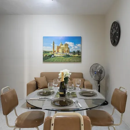 Letcom Apartment